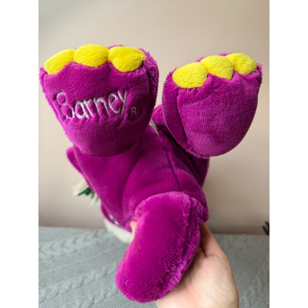 Barney The Dinosaur Vintage 18" Purple  Plush With Green And White Striped Scarf - Picture 7 of 8